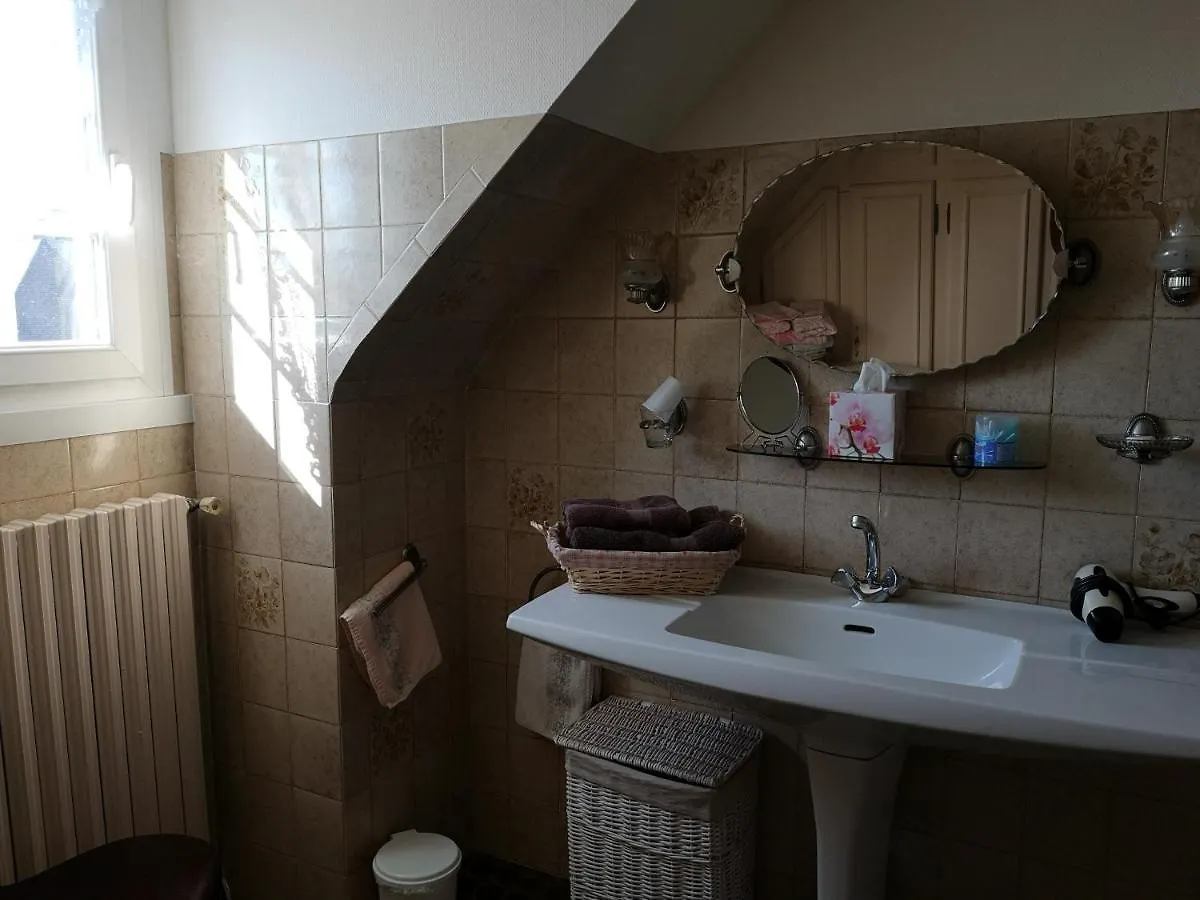La Chataigneraie Bed & Breakfast Saint-Malo France