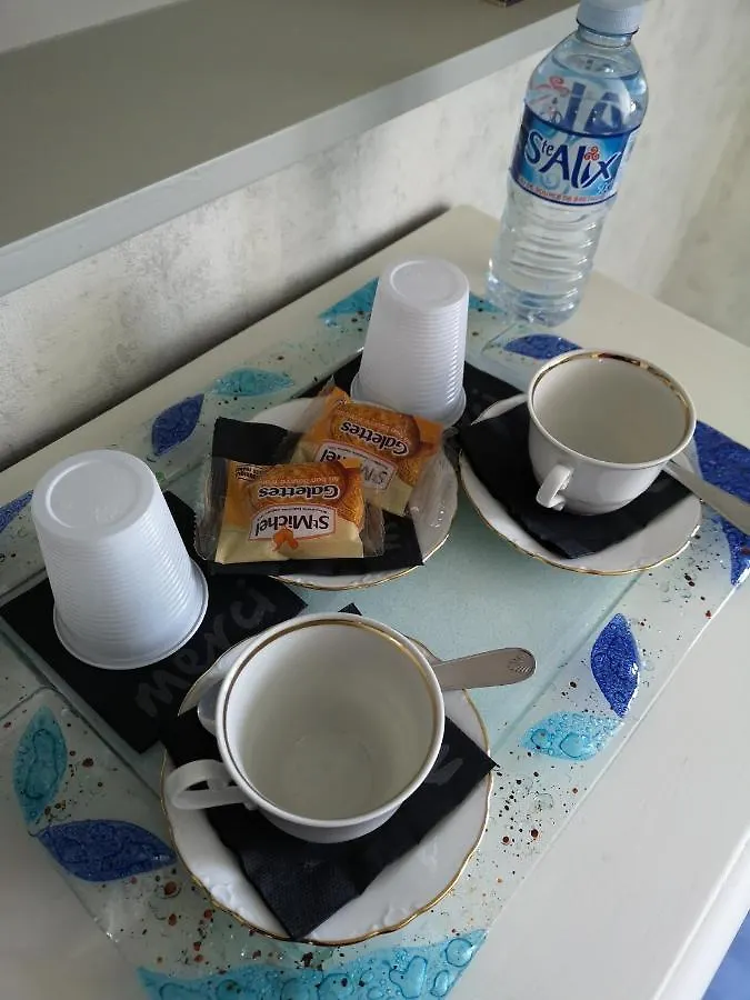 Bed and Breakfast La Chataigneraie à Saint-Malo Couette-café
